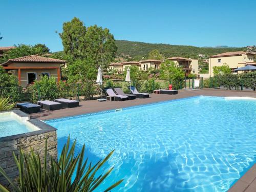 Favone Apartment | Apartment Residence Marina di Favone- T3- 4-6 pers-2 by Interhome