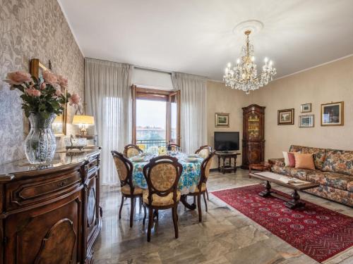 Vigentino Apartment | Apartment Ripamonti View Apartment by Interhome