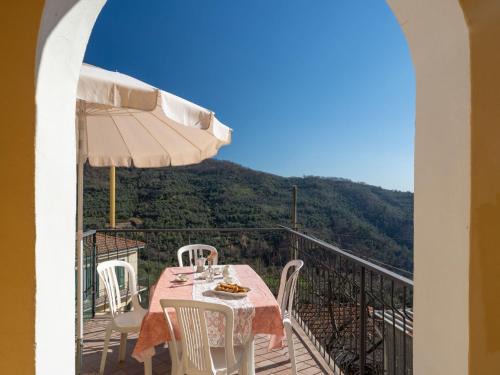 Vasia Apartment | Apartment Rosa by Interhome