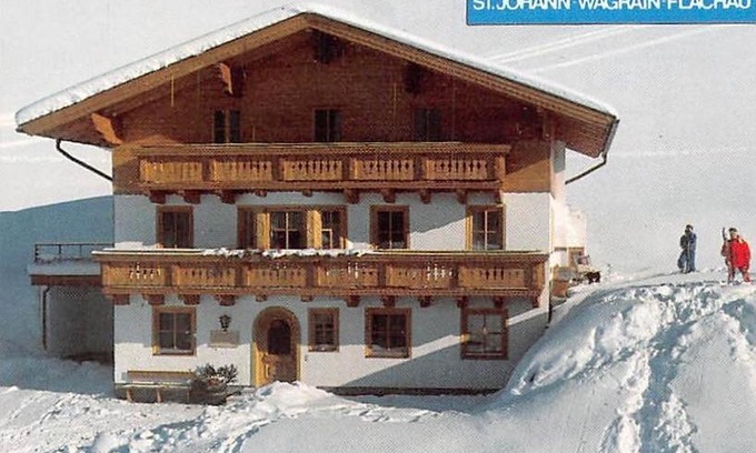 Alpendorf Apartment | Apartment Sabrina