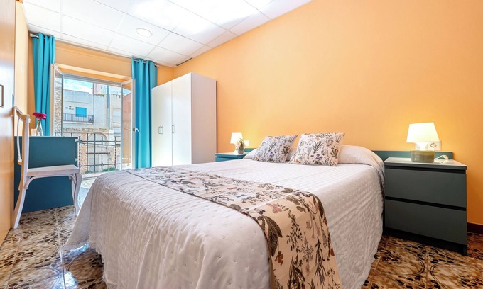 Costa Dorada Apartment | Apartment 'Sant Joan' with Balcony and Wi-Fi