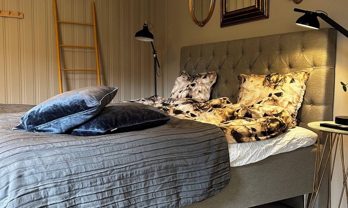 Sorhaga-Centrum Apartment | Apartment in cozy courtyard centrally with private entrance and 3 rooms and kitchen