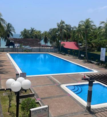 Tanjung Tanah Merah House | Apartment Seri Bulan Teluk Kemang Port Dicson Beach View