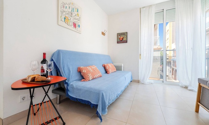 Costa Dorada Apartment | Apartment 'Sf1' with Wi-Fi and Air Conditioning