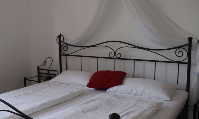Bad Endorf Apartment | Apartment Simssee House Valentina