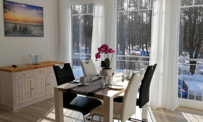 Graal Mueritz Apartment | Apartment "Sommerwind" for 2 adults plus extra bed for 2 children up to 12 years on the 1st floor