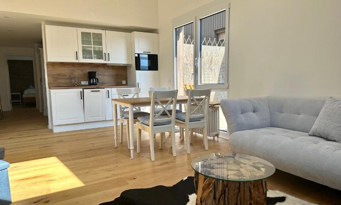 Schliersee Apartment | Apartment Sonnenschwan - Neurenoviert, zentrumsnah und ruhig