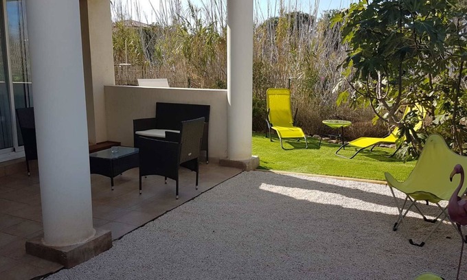 Giens Apartment | Apartment T3 Hyères, 150 m from the sea