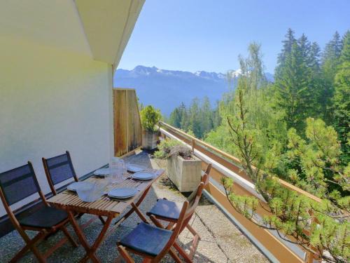 Randogne Apartment | Apartment Terrasse Des Alpes 917 by Interhome