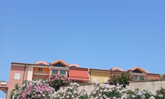 Olbia Apartment | Apartment 'The Lion's Head' with Private Terrace, Wi-Fi and Air Conditioning