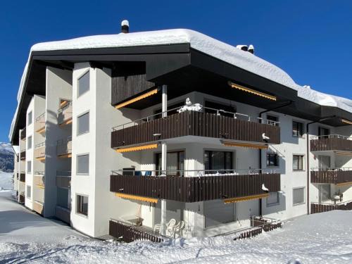 Parpan Apartment | Apartment Triangel D Grossenberger by Interhome