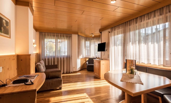 Kastelruth Apartment | Apartment “Trocker Kastelruth 5” near Seiser Alm with Mountain View, Whirlpool & Sauna