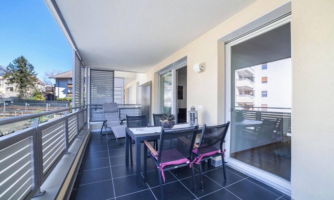 Merano Apartment | Apartment "Truma Swing 14" close to Ski Lift with Terrace & Wi-Fi