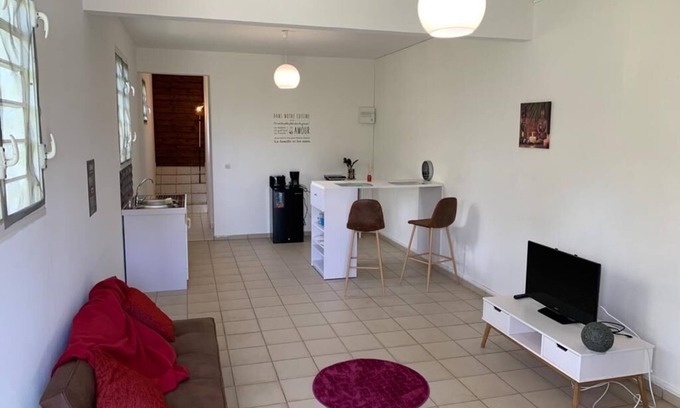 Baie-Mahault Apartment | APARTMENT UNDER A VILLA