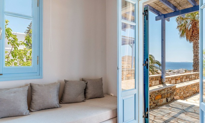Agios Ioannis Apartment | Apartment 'Unit 1' with Sea View, Wi-Fi and Air Conditioning
