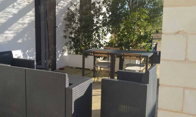 Nardo Apartment | Apartment 'Unità 4' with Shared Garden, Wi-Fi and Air Conditioning