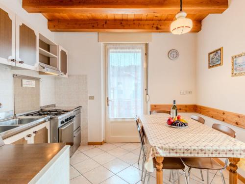 Taio Apartment | Apartment Vento Alpino-4 by Interhome