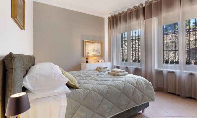 San Zeno Apartment | Apartment 'Via T Da Vico 11' with Shared Garden, Wi-Fi and Air Conditioning