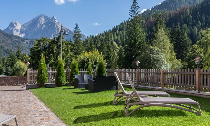 Canazei Apartment | Apartment 'Villa Lory 6' with Mountain View, Shared Garden and Wi-Fi