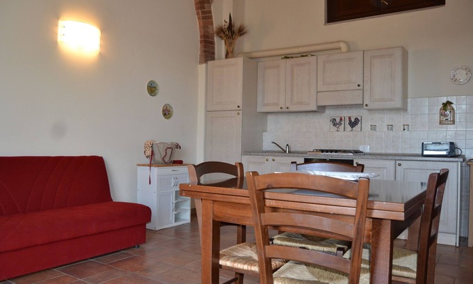 Casalappi Apartment | APARTMENT WITH PRIVATE GARDEN IN MEDIEVAL VILLAGE NEAR THE SEA,