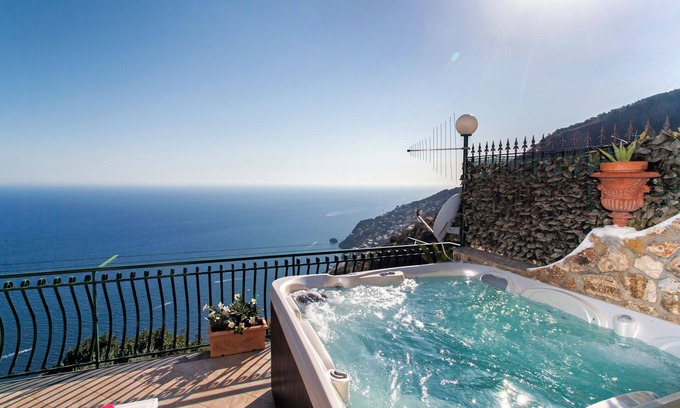 Furore House | Apartment with breathtaking view, Jacuzzi and Solarium