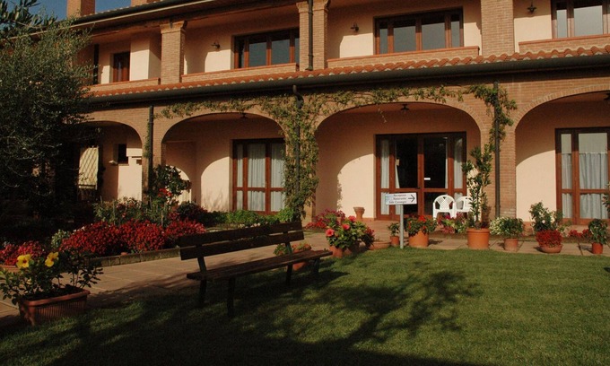 Riotorto Apartment | Apartment with pool in Vignale Riototo