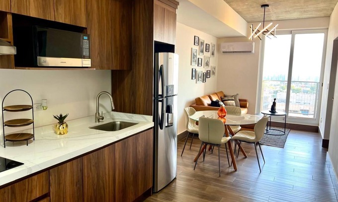 Monterrey Centro Apartment | Apartment with pool and garden in downtown Monterrey, 5 minutes from San Pedro.