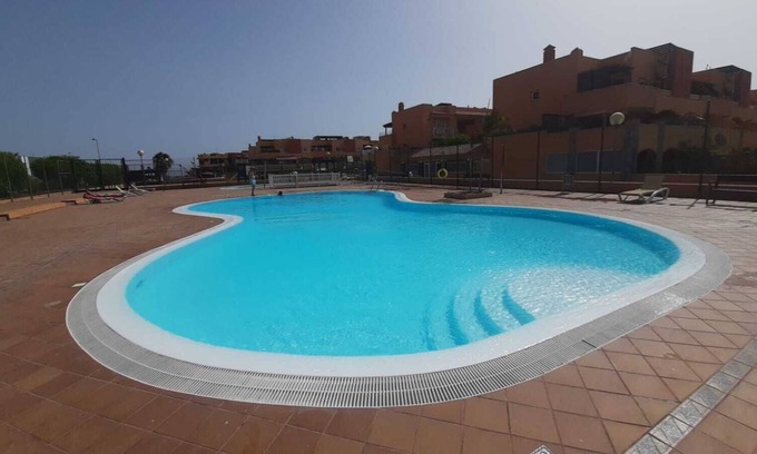 Geafond Apartment | Apartment with private terrace and sea view