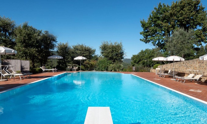 Simignano Apartment | Apartment with swimming pool, panoramic terrace and wi-fi