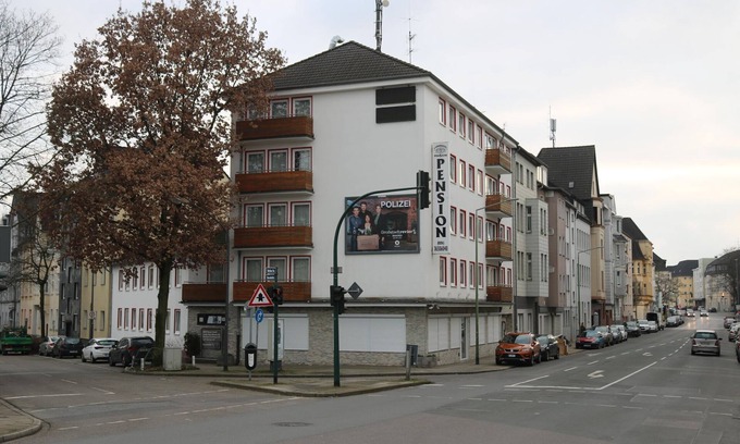 Frohnhausen Apartment | Apartment with Terrace, Essen