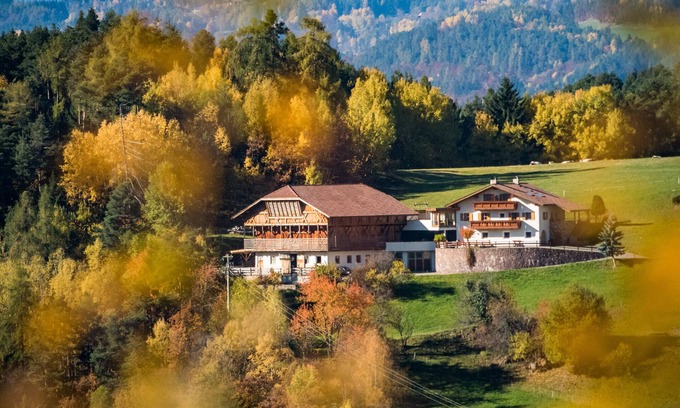 Siusi Apartment | Apartment with two bedrooms, balcony and mountain view