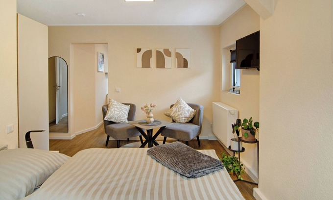 Bad Karlshafen Apartment | Apartment 'Wohnung 2' with Shared Terrace, Shared Garden and Wi-Fi