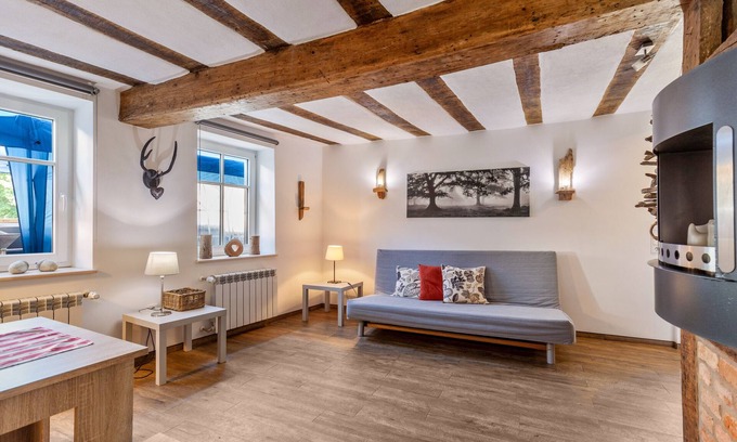 Wallhausen Apartment | Apartment 'Wohnung 1' with Mountain View, Shared Garden and Wi-Fi
