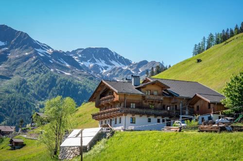 Innervillgraten Apartment | Apartmenthaus Gutwenger