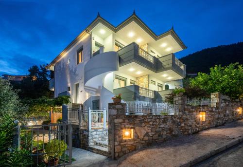 Chrisi Ammoudia Apartment | Apartments Exadas