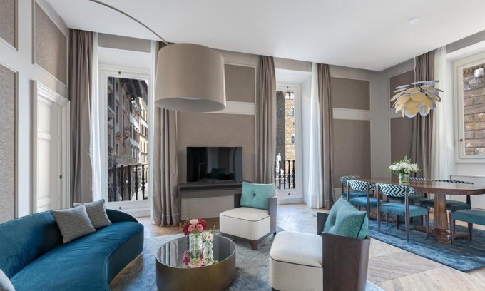 San Giovanni Apartment | Apartments Florence - Palazzo Signoria luxury Apartments 1-Biancone