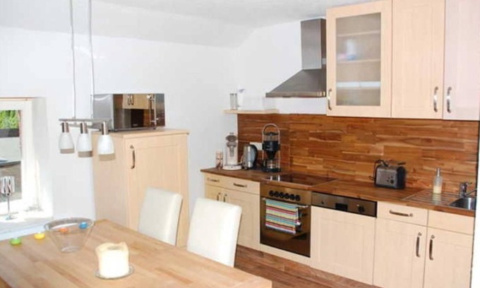 Barth Apartment | Apartments on the Fangelturm yellow - Cottage on the Fangelturm