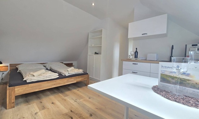 Hage Apartment | Apartments Zur Bauerndiele " Lüttje Stuuv" - Das Ferienapartment "lüttje Stuuv" Heißt Sie Herzlich