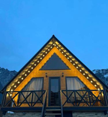 Gergeti Ski Chalet | Apex Cottages