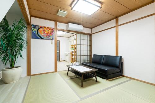 Shin-Osaka Apartment | Apollo Juso