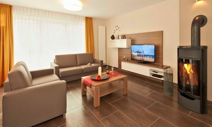 Seebad Bansin Apartment | App. 2/Nr. 5 - Dünenhaus Aurell - directly on the Baltic Sea beach