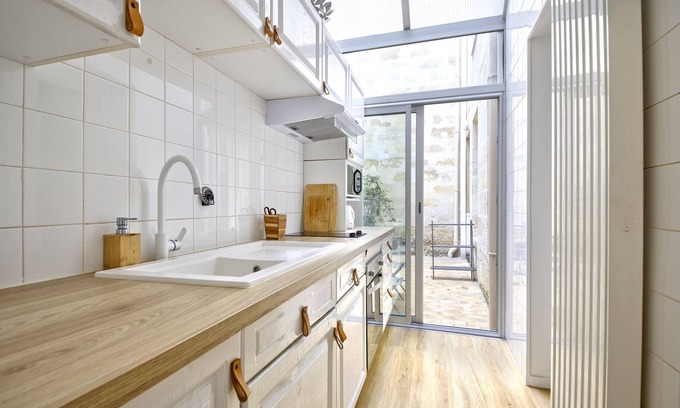 Saint-Michel - Nansouty - Saint-Genes Apartment | Apparemment 66 m Carrés Avec Patio , au Rez de Chaussée Dans un Immeuble Calme