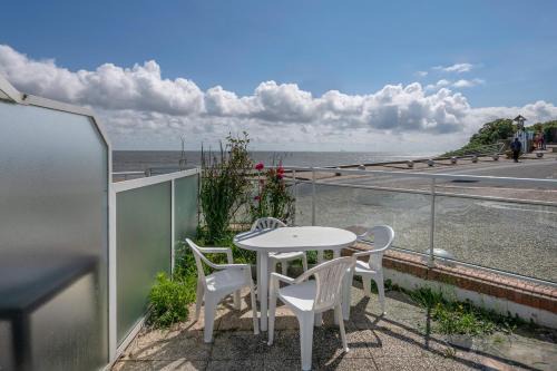 Saint-Marc-sur-Mer Apartment | Appart avec terrasse et vue mer - 30m de la plage