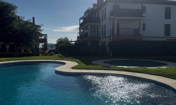Costa Esuri Apartment | Appart south spain Portugal Algarve with roof top pool 10 min from beaches.