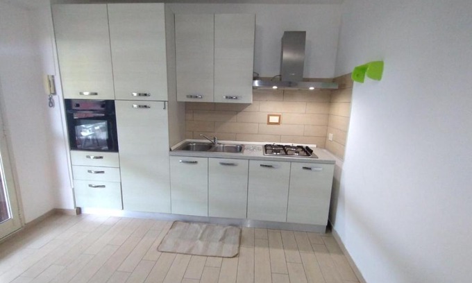 Zona XXXIV Casal Palocco House | Appartamentino ingresso indipendente con navetta
