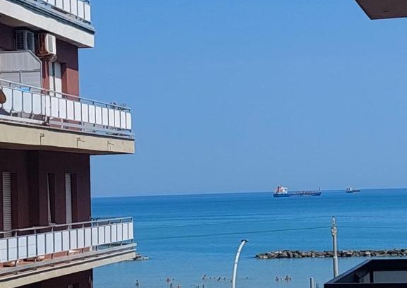 Palombina Nuova Apartment | appartamento fronte mare