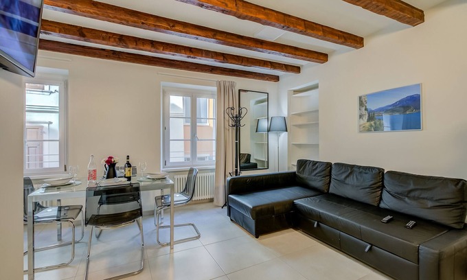 Riva del Garda Apartment | Appartamento Fabrizia, Riva del Garda, Italy