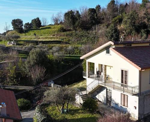 Fosdinovo Apartment | Appartamento Il Salice
