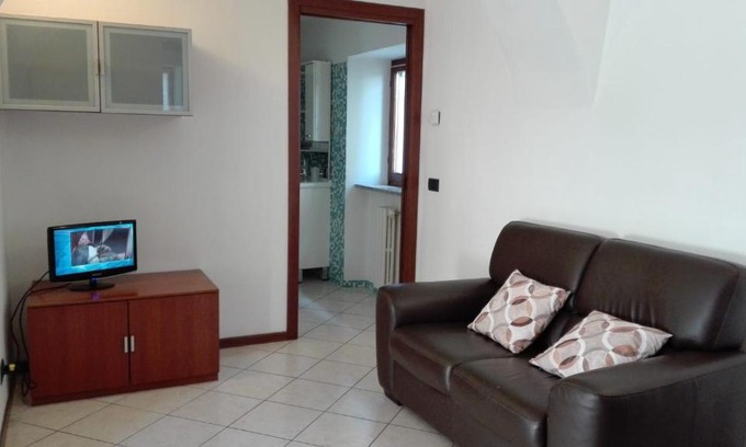 Cittiglio Apartment | Appartamento Le Cascate