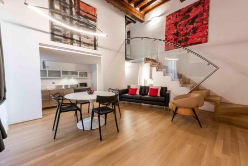 San Niccolo Apartment | appartamento palazzo bardi apartments n 2